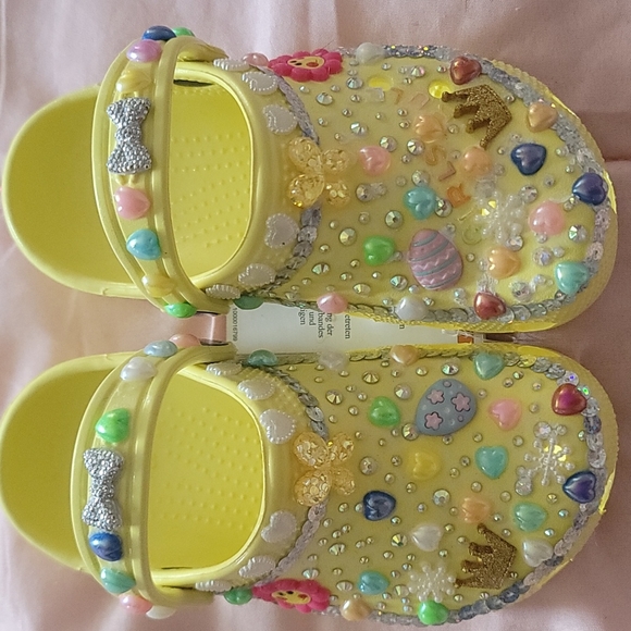 Custom easter crocs for toddlers - Picture 8 of 8